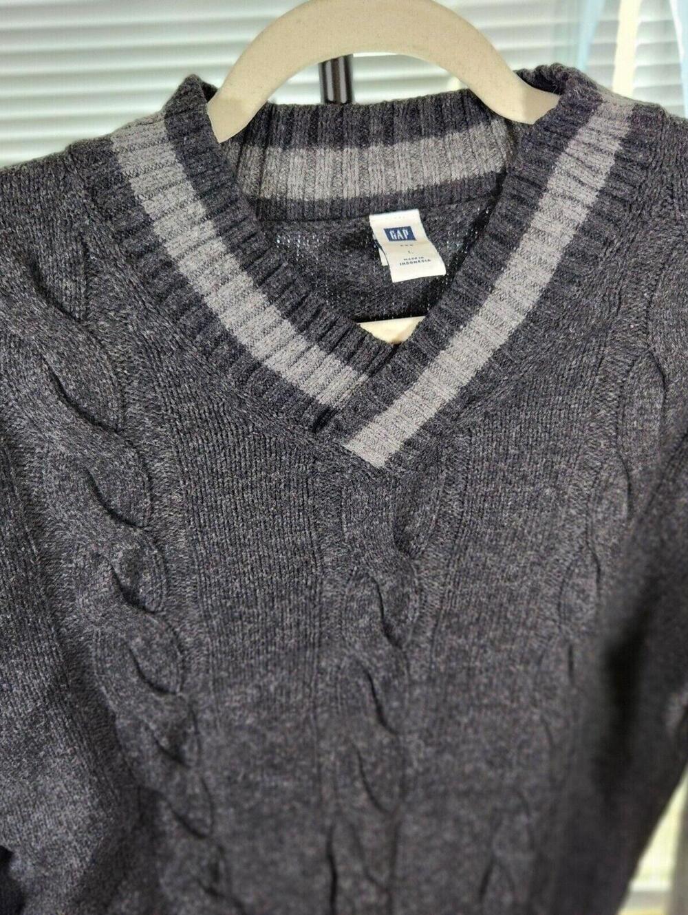 GAP $90 Large Gray Cotton Wool Blend V-Neck Cable Knit Vintage Y2K 1990s Sweater